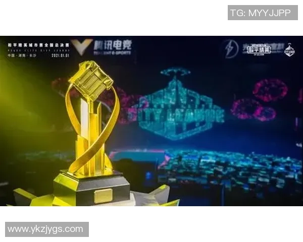 FPX战队崛起之路：从默默无闻到电竞精英的成长历程